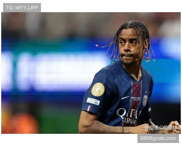 巴尔科拉在巴黎圣日耳曼的角色演变与战术适配性分析